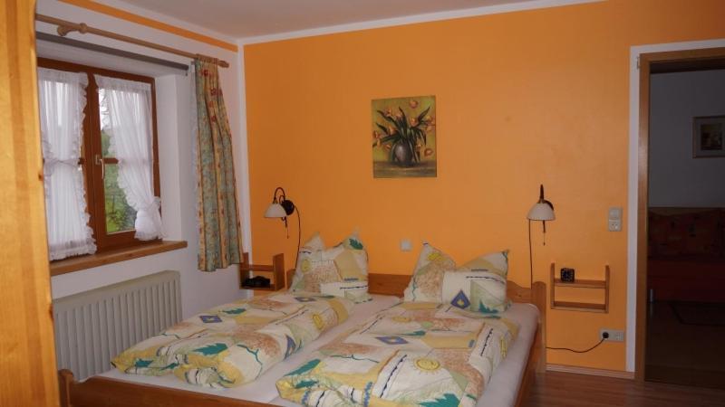 Paulhuberhof Apartment Chieming Bagian luar foto